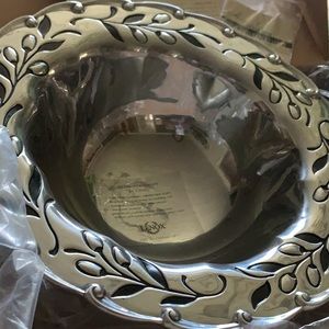 Lenox serveware salad bowl